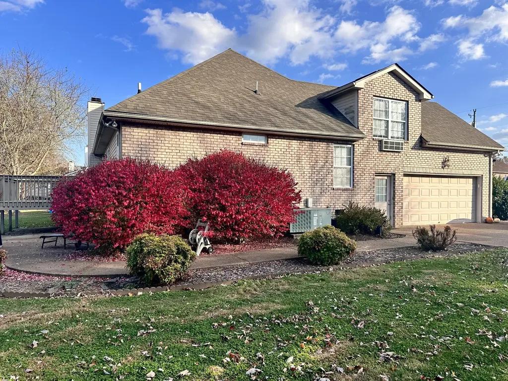104 Mesa Drive Portland TN 37148