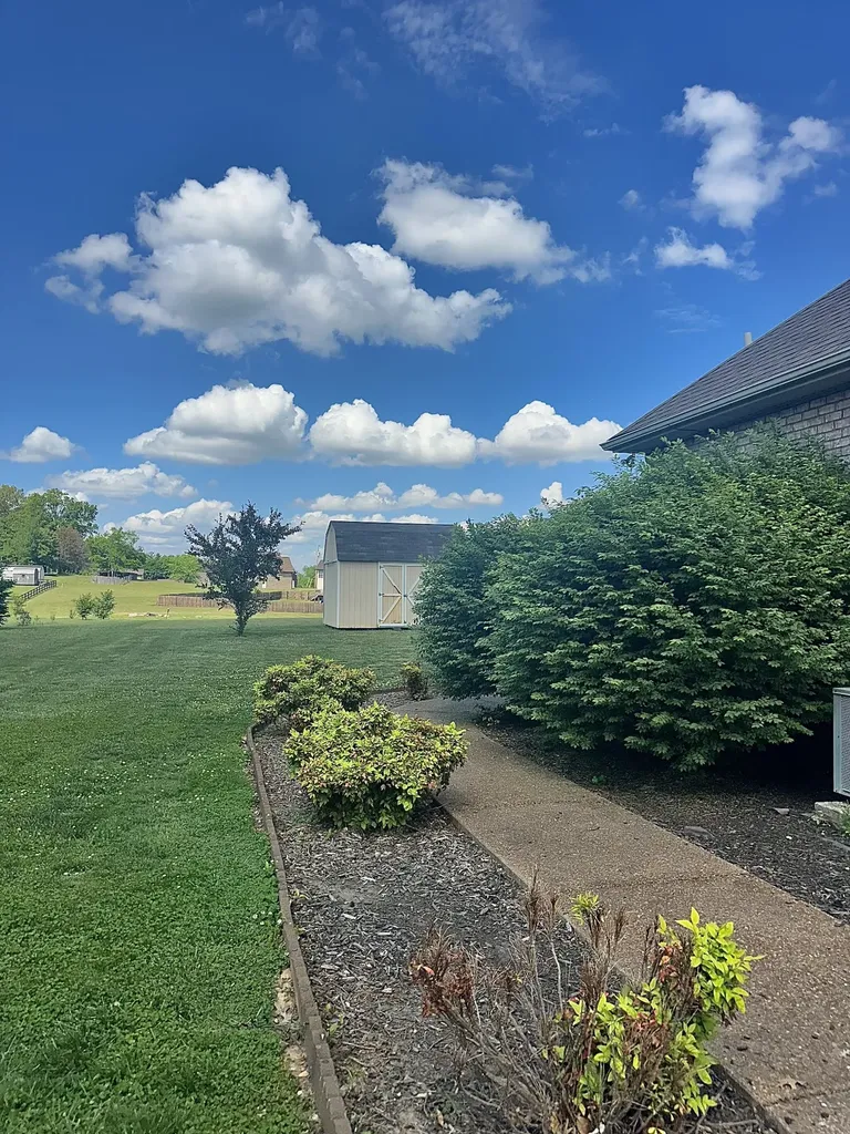 104 Mesa Drive Portland TN 37148