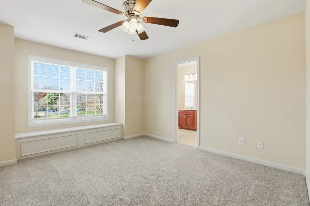 2062 N Amber Drive Spring Hill TN 37174
