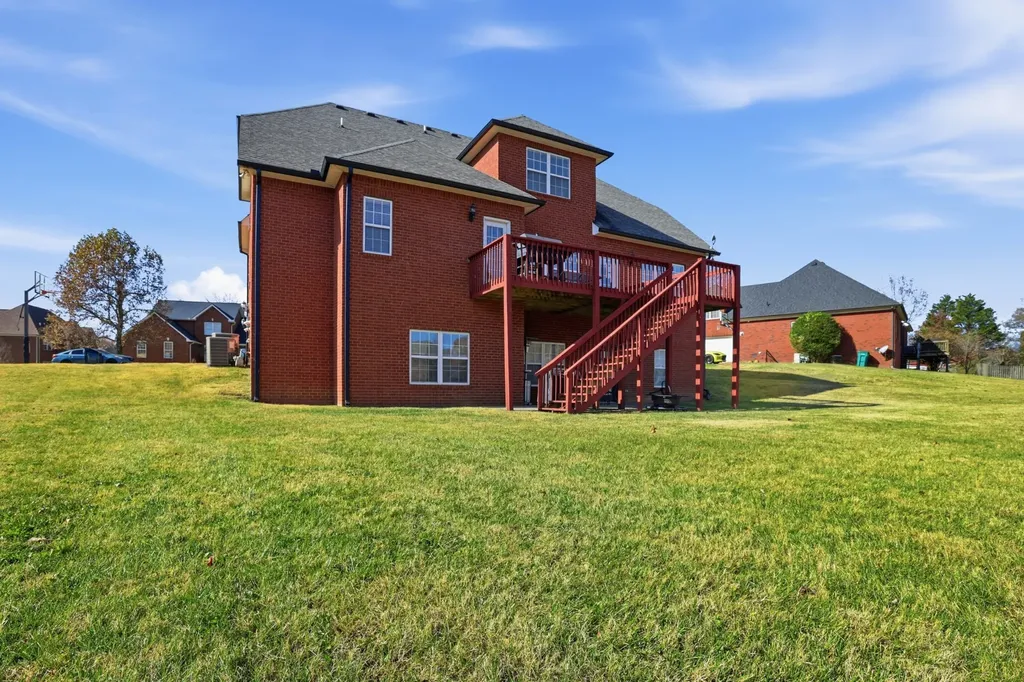 2062 N Amber Drive Spring Hill TN 37174