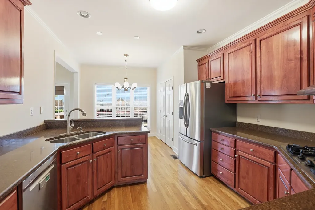 2062 N Amber Drive Spring Hill TN 37174