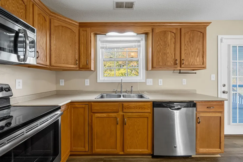 433 Todd Phillips Trail Clarksville TN 37042