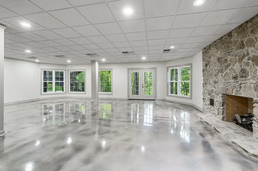250 W Laurel Avenue Mcminnville TN 37110