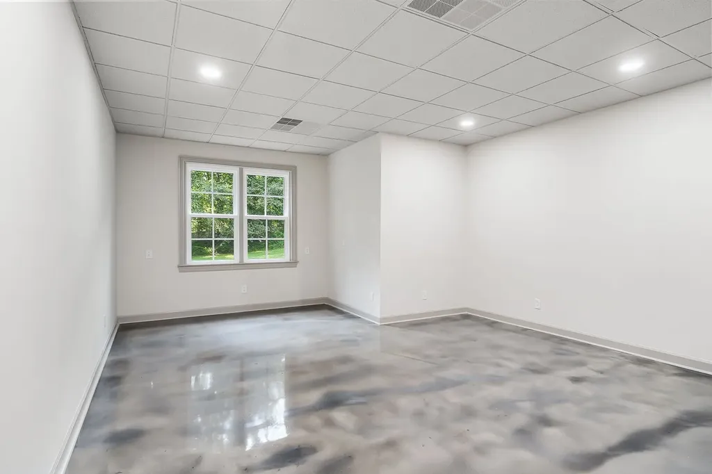 250 W Laurel Avenue Mcminnville TN 37110