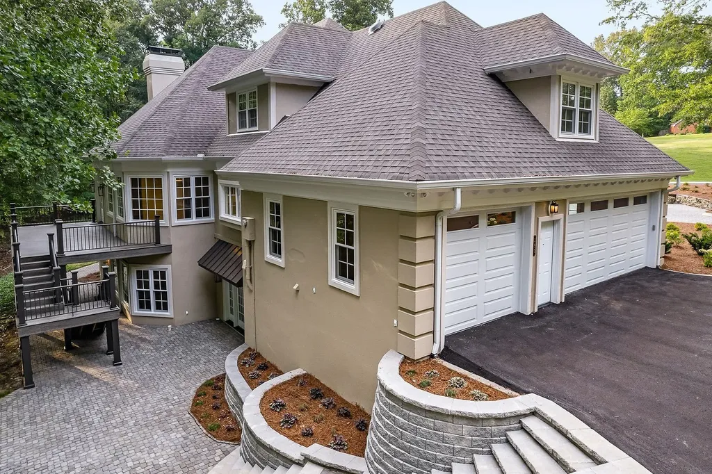 250 W Laurel Avenue Mcminnville TN 37110