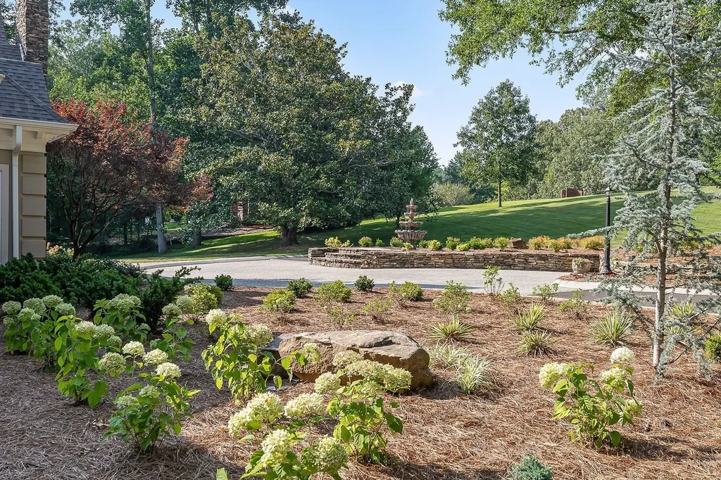 250 W Laurel Avenue Mcminnville TN 37110