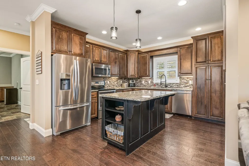 148 Hailey Ridge Lane Gainesboro TN 38562