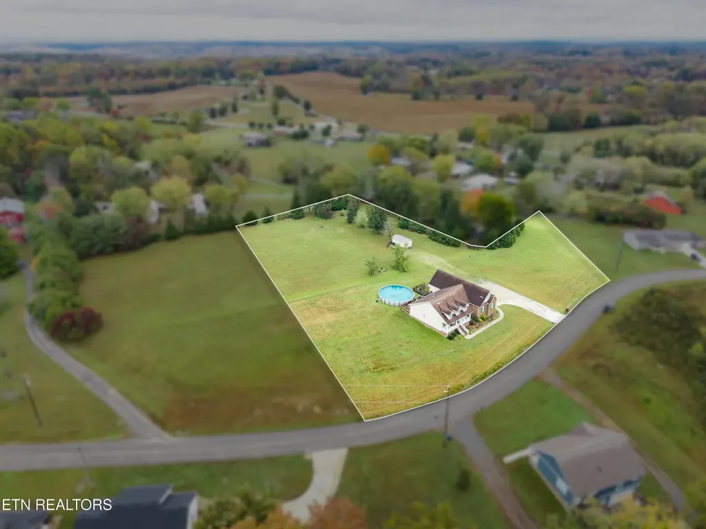 148 Hailey Ridge Lane Gainesboro TN 38562