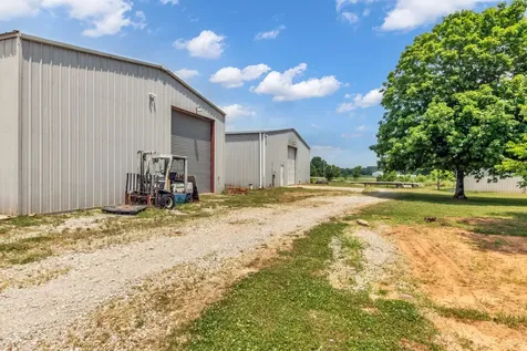 184 Buncombe Road Belvidere TN 37306