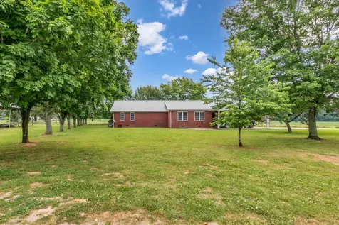 184 Buncombe Road Belvidere TN 37306