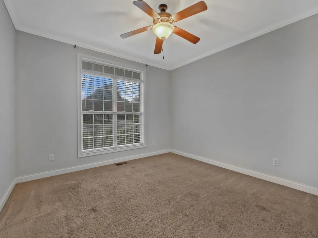 1440 Leaf Lane Ashland City TN 37015