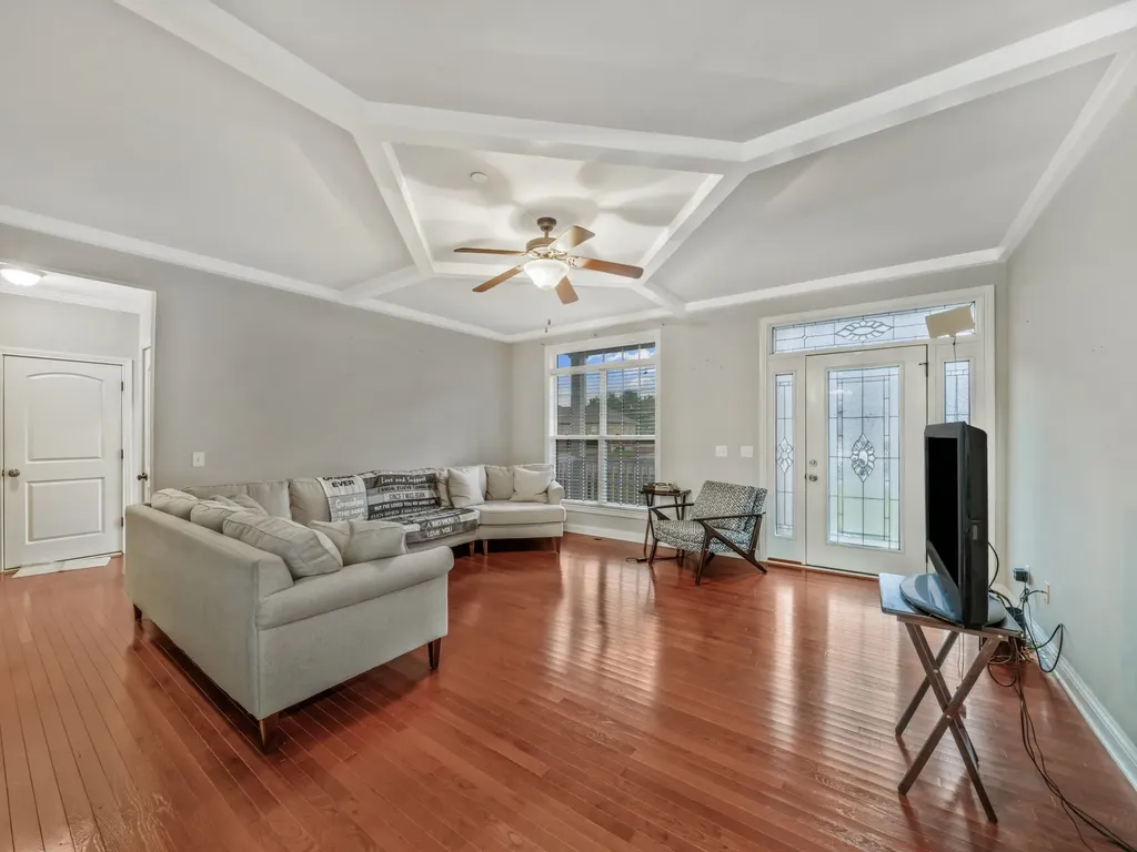 1440 Leaf Lane Ashland City TN 37015