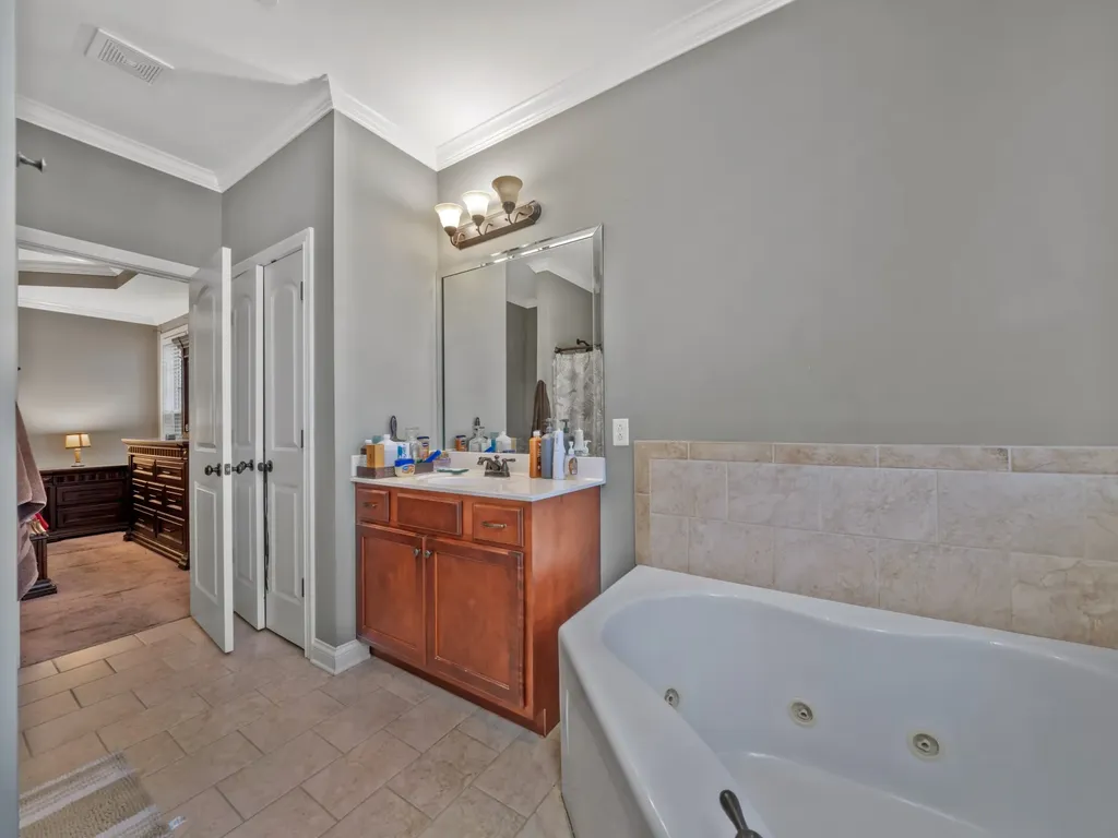 1440 Leaf Lane Ashland City TN 37015