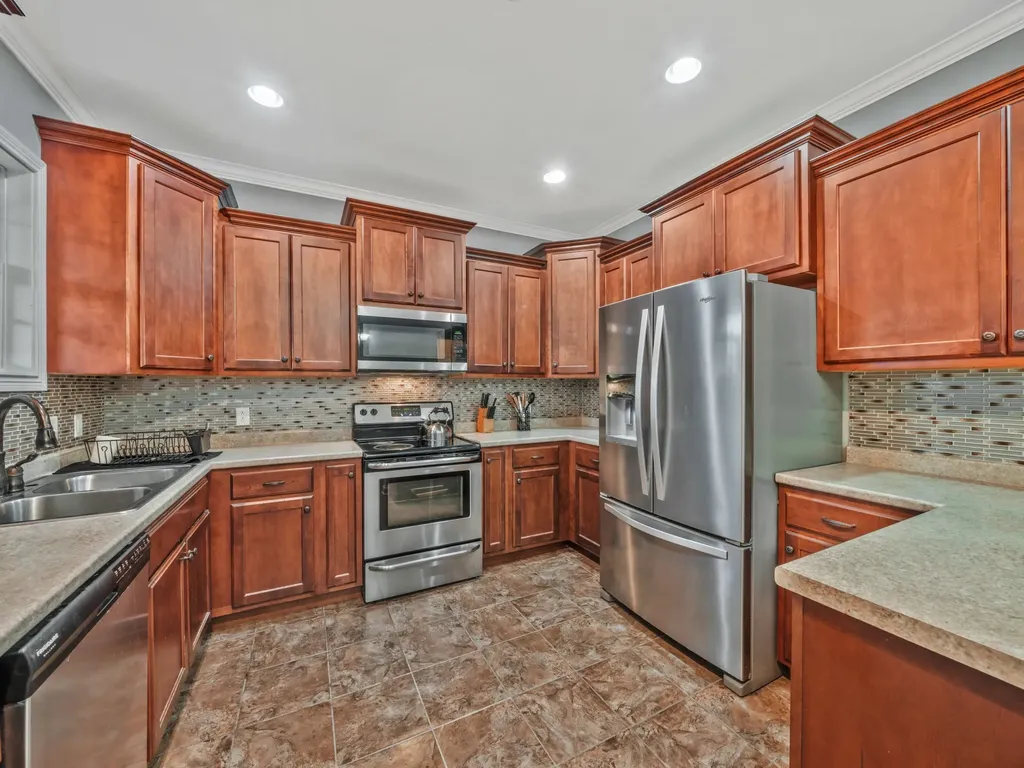 1440 Leaf Lane Ashland City TN 37015