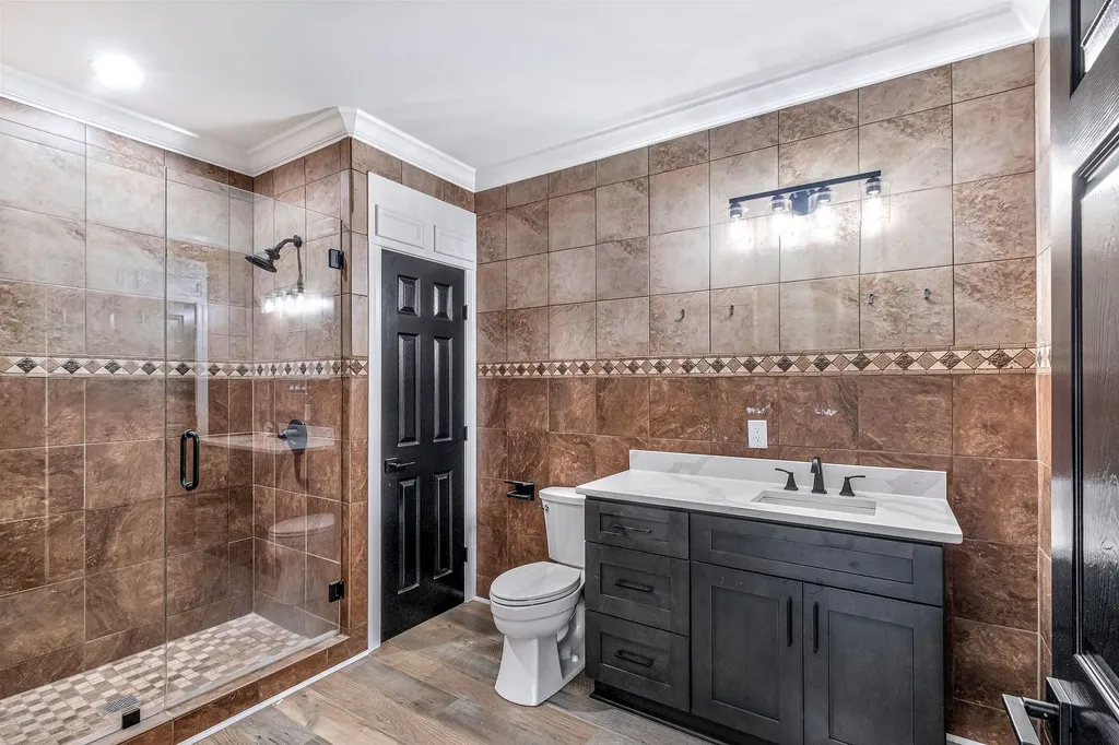 1513 Highland Avenue Columbia TN 38401