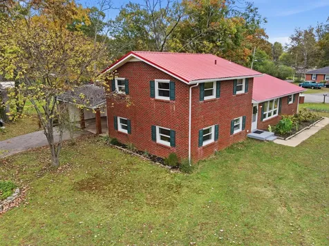 110 Southwood Lane Tullahoma TN 37388