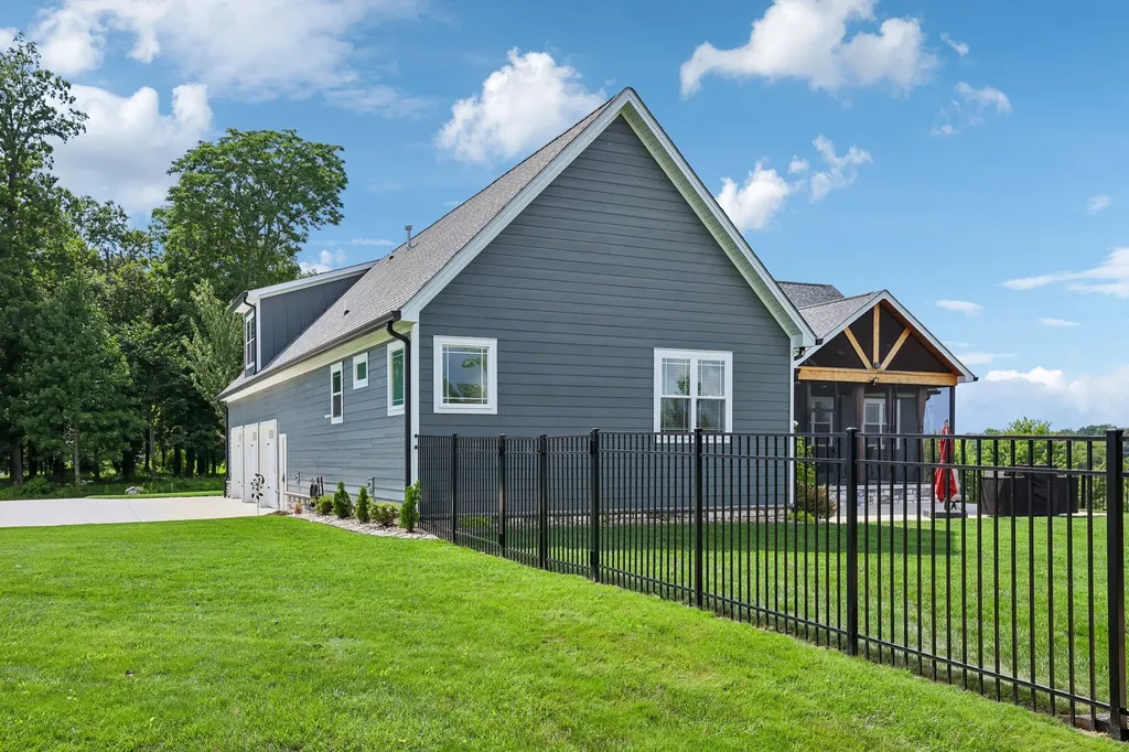 153 Cascade Drive Winchester TN 37398