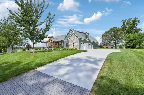 153 Cascade Drive Winchester TN 37398