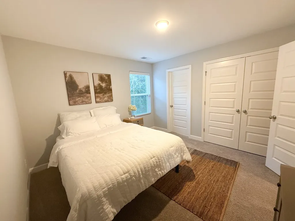 221 Holywell Drive Gallatin TN 37066
