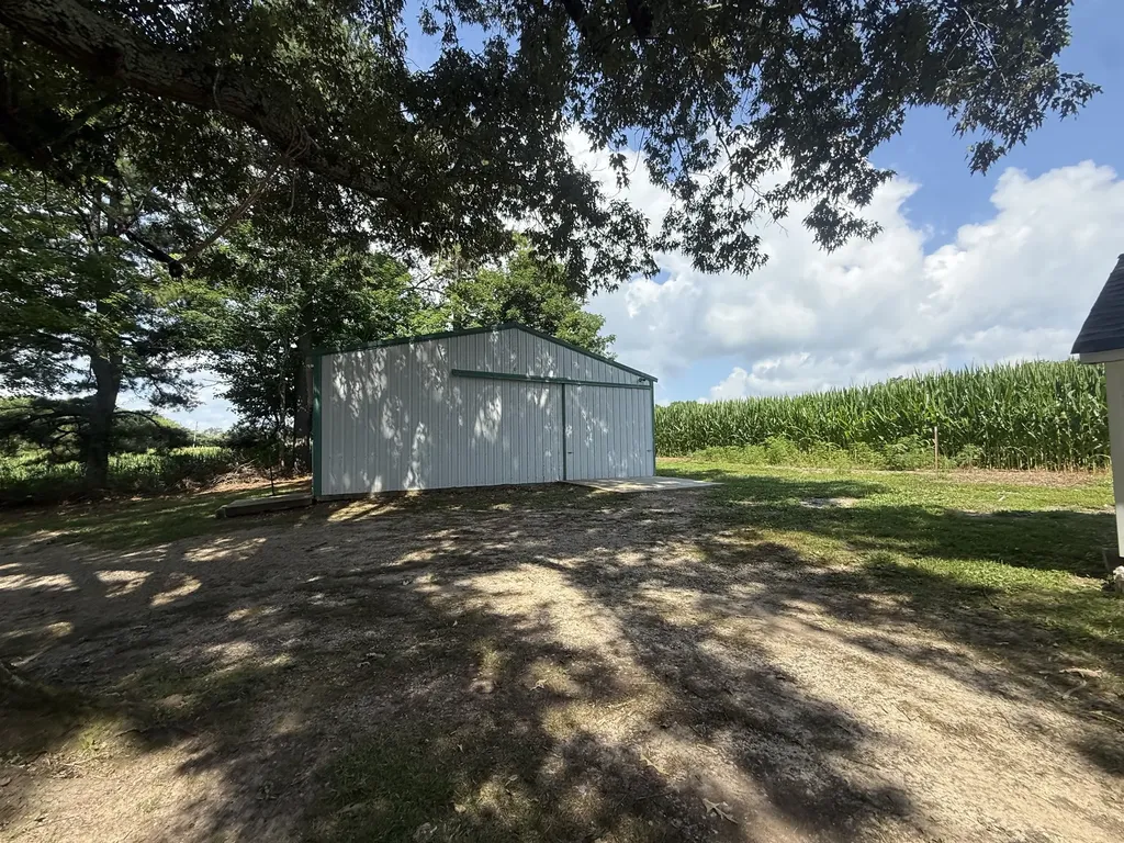 1541 Summitville Road Manchester TN 37355