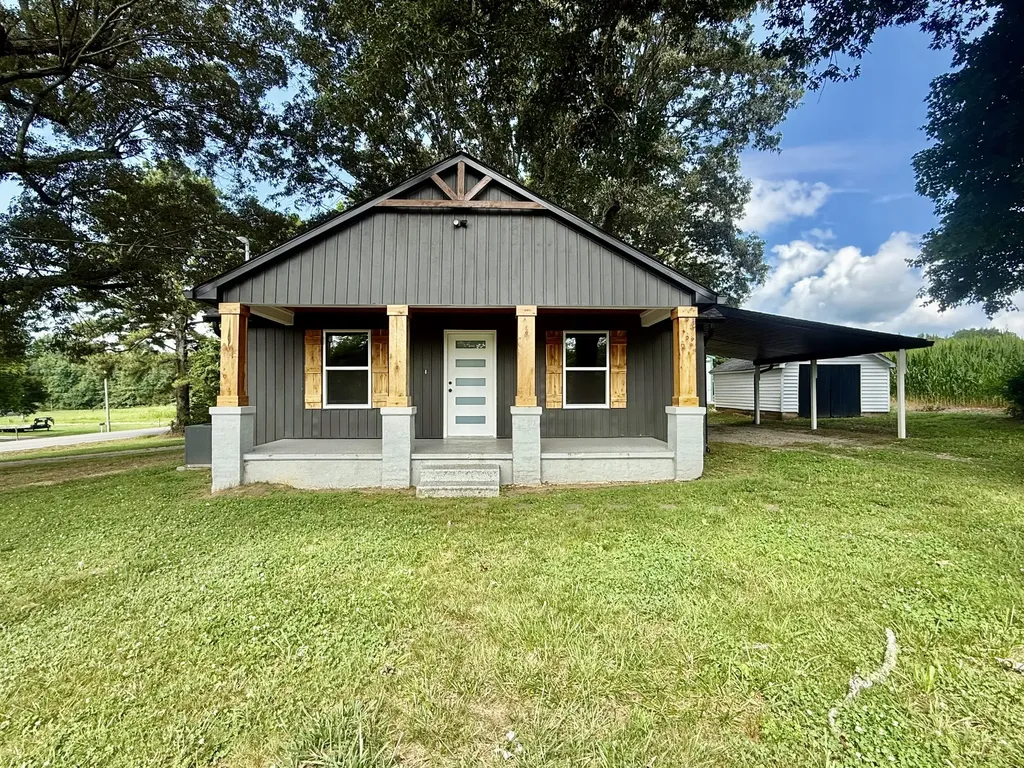 1541 Summitville Road Manchester TN 37355