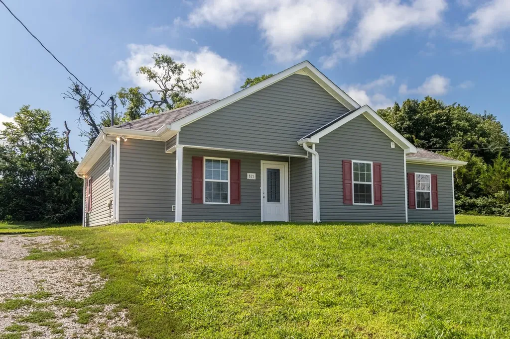 821 Verona Avenue Lewisburg TN 37091