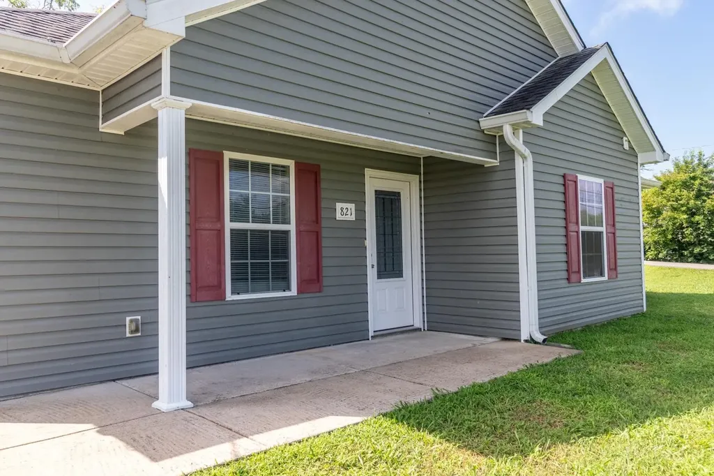 821 Verona Avenue Lewisburg TN 37091