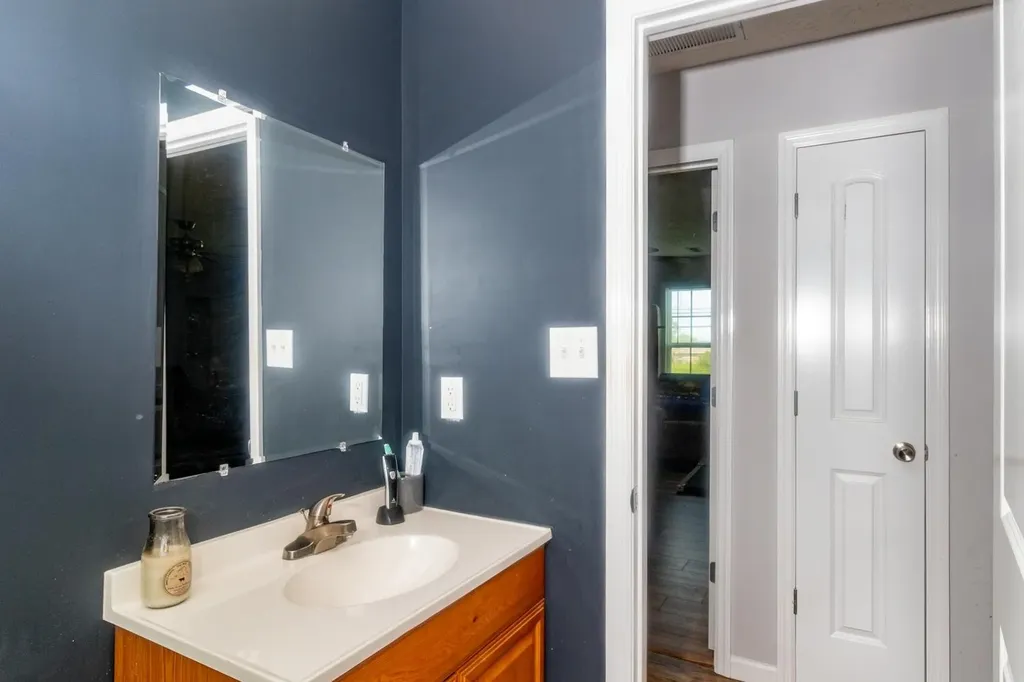 821 Verona Avenue Lewisburg TN 37091