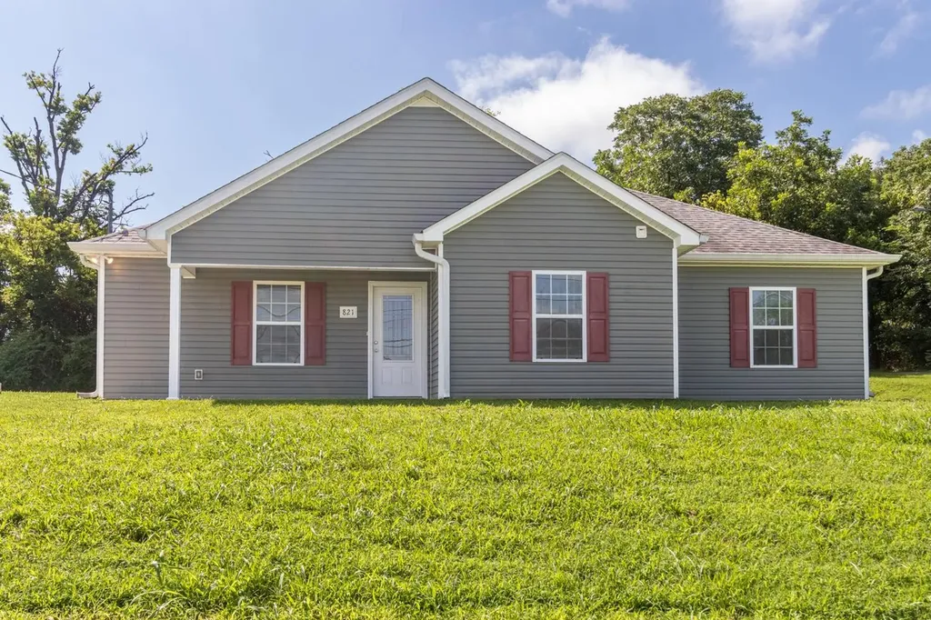 821 Verona Avenue Lewisburg TN 37091