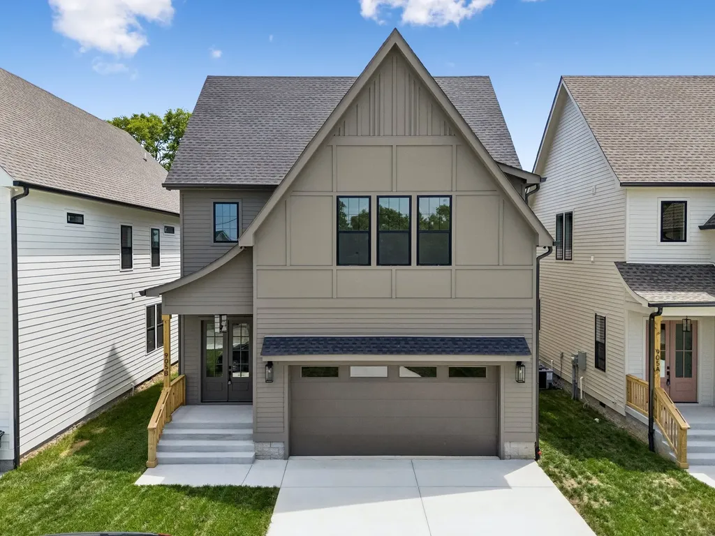 905B Potter Lane Nashville TN 37206