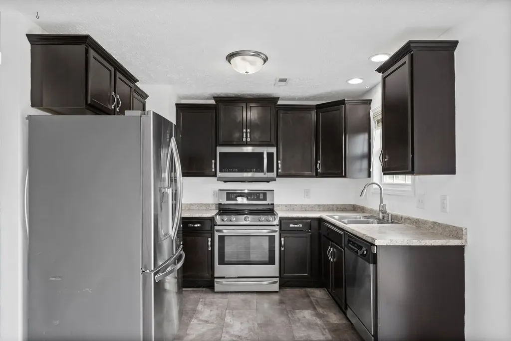 1132 Meachem Drive Clarksville TN 37042