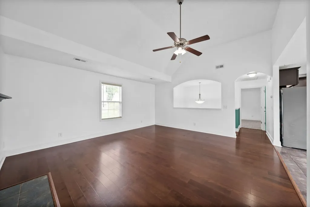 1132 Meachem Drive Clarksville TN 37042