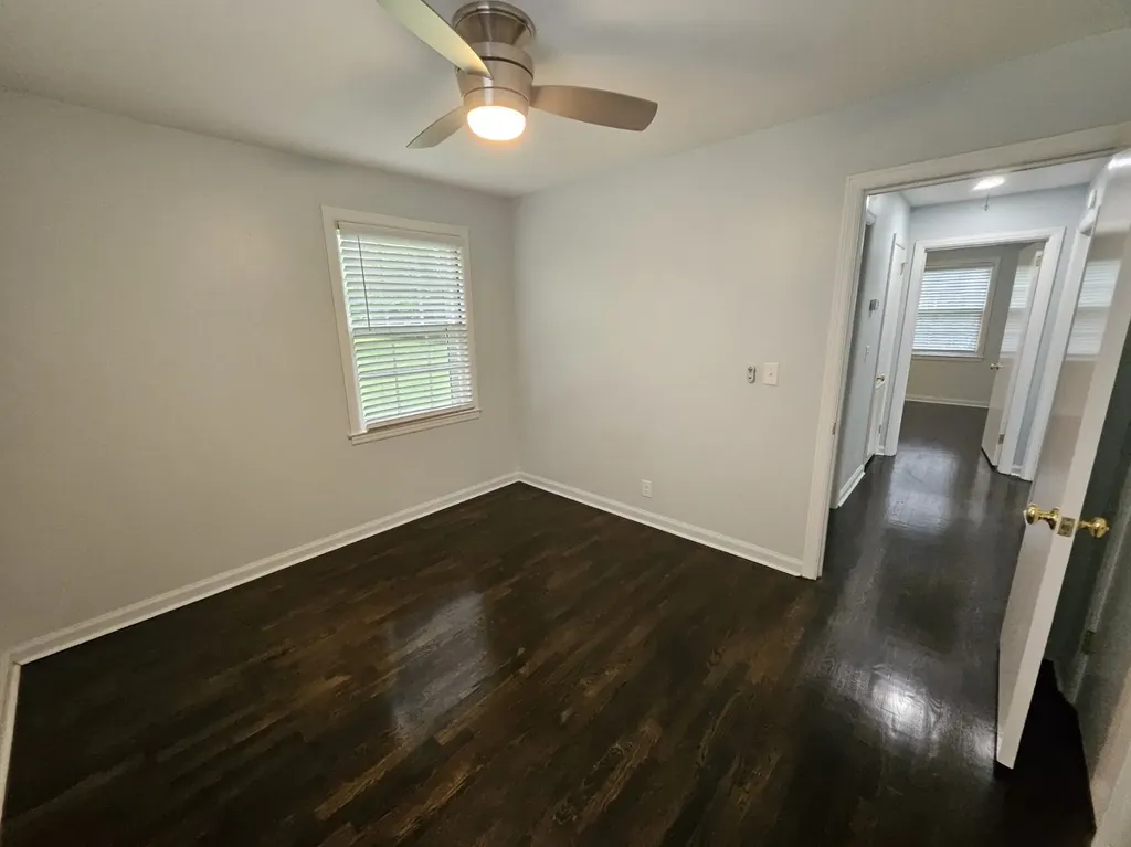 214 Ridgeway Drive Nashville TN 37214