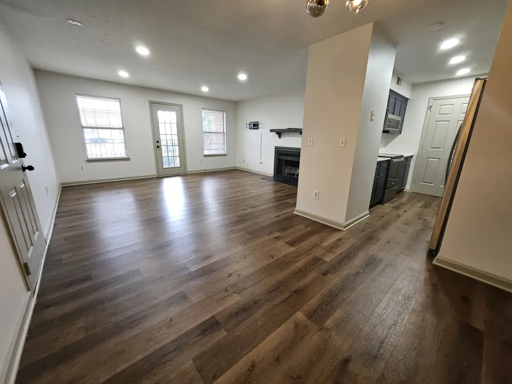 2258 Lebanon Pike Nashville TN 37214