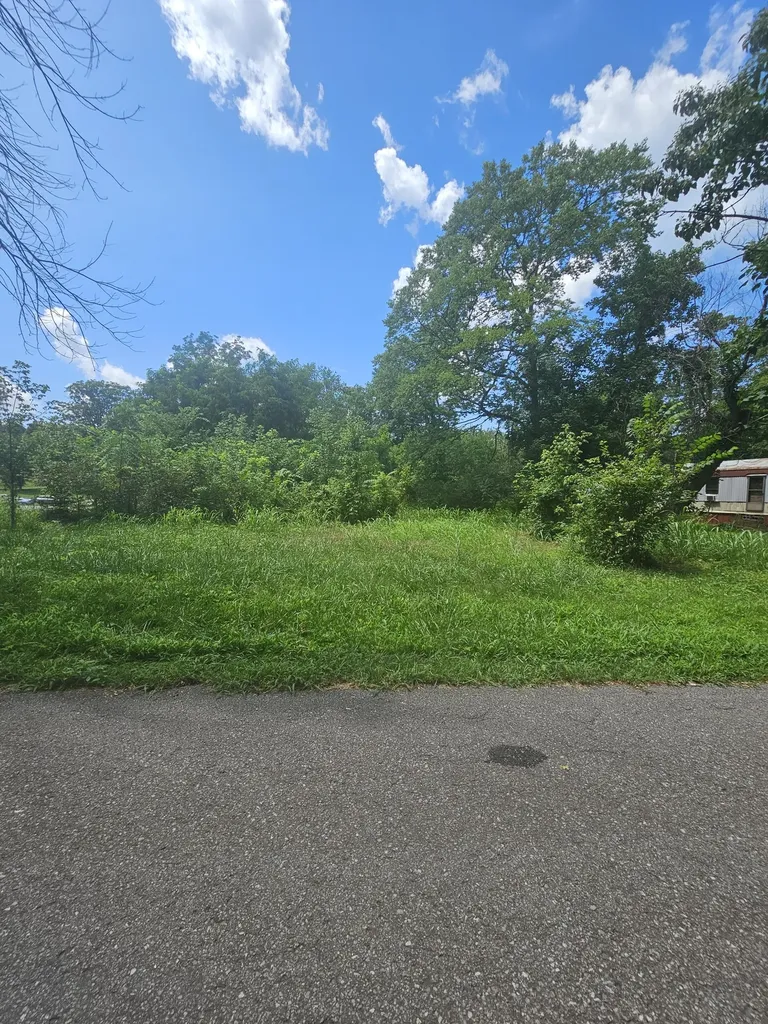 0 31 W Highway White House TN 37188