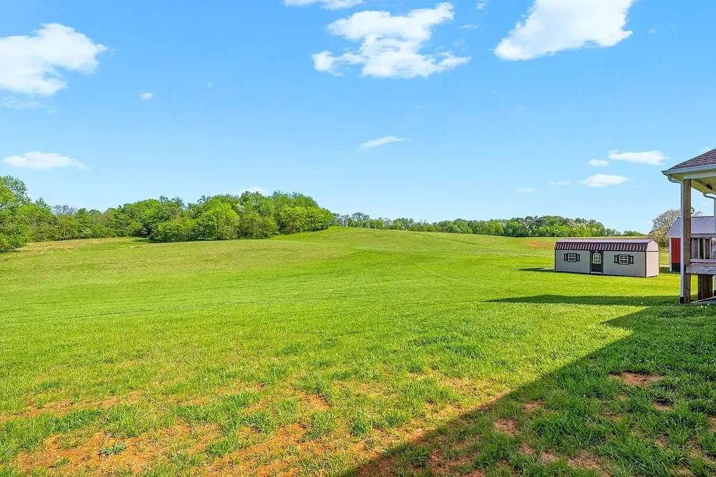 5685 Minnis Road Springfield TN 37172