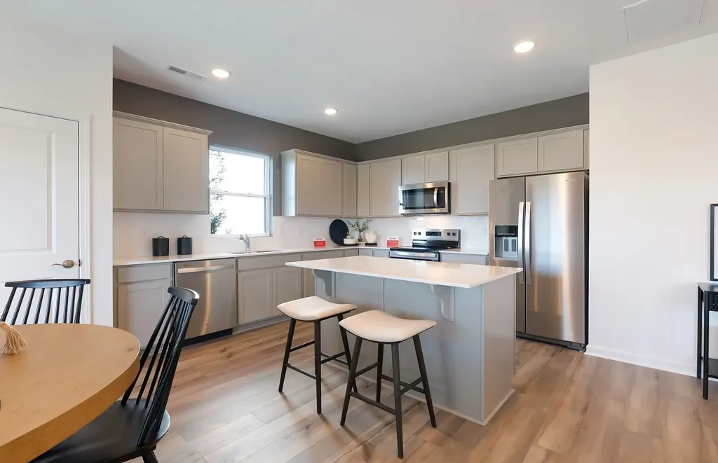 3281 Barrel Oak Pass Columbia TN 38401