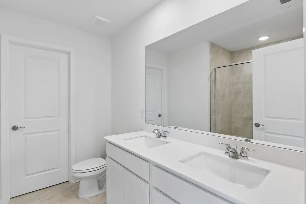 3281 Barrel Oak Pass Columbia TN 38401