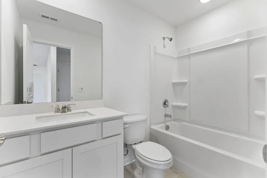 3281 Barrel Oak Pass Columbia TN 38401