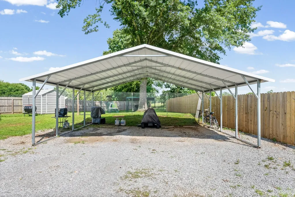1931 Blue Bird Drive Pleasant View TN 37146