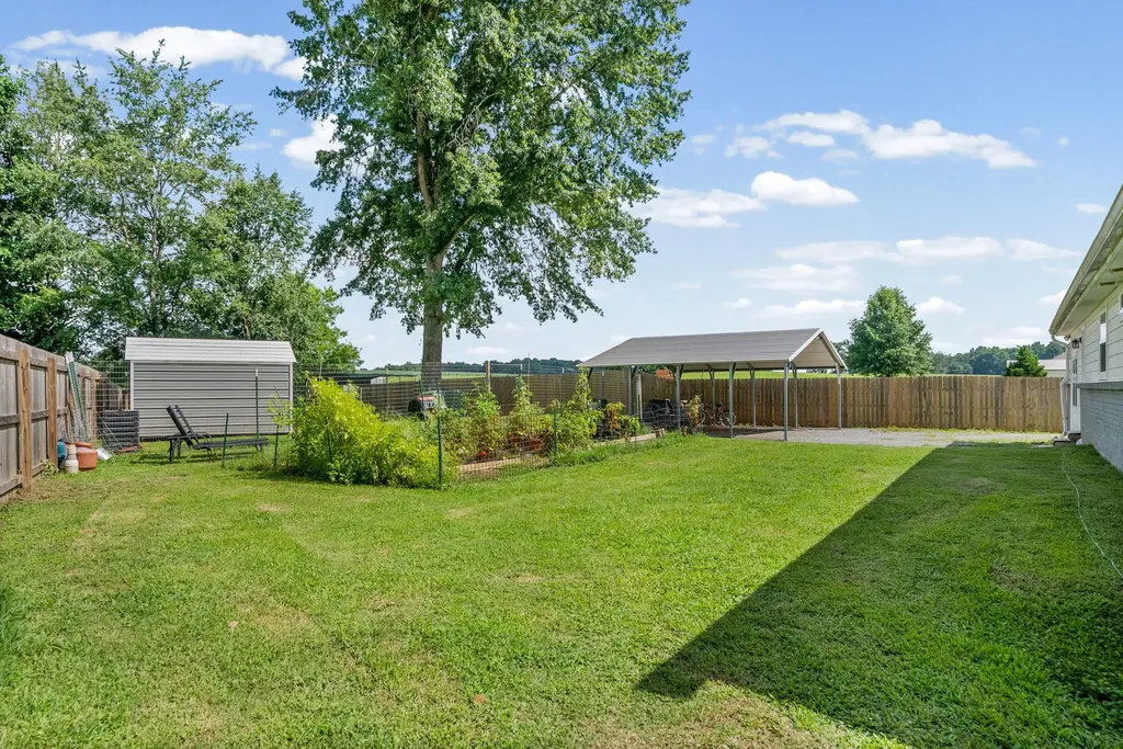 1931 Blue Bird Drive Pleasant View TN 37146