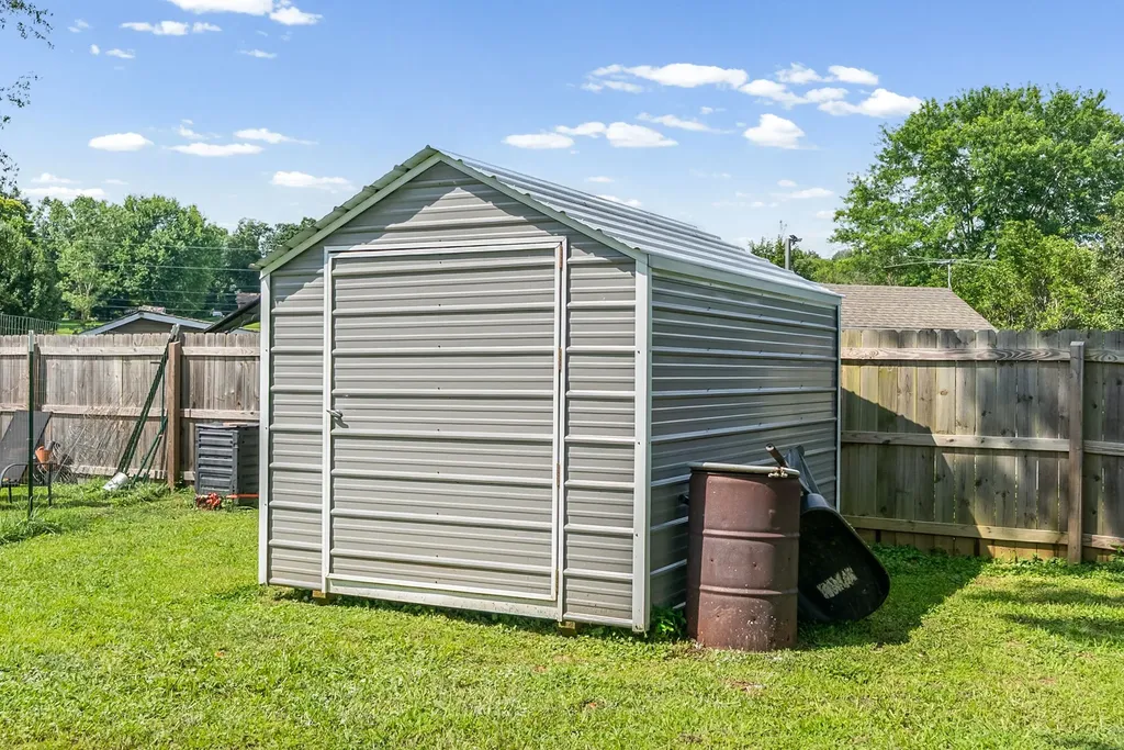 1931 Blue Bird Drive Pleasant View TN 37146