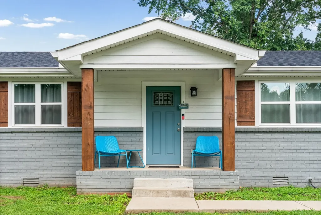1931 Blue Bird Drive Pleasant View TN 37146