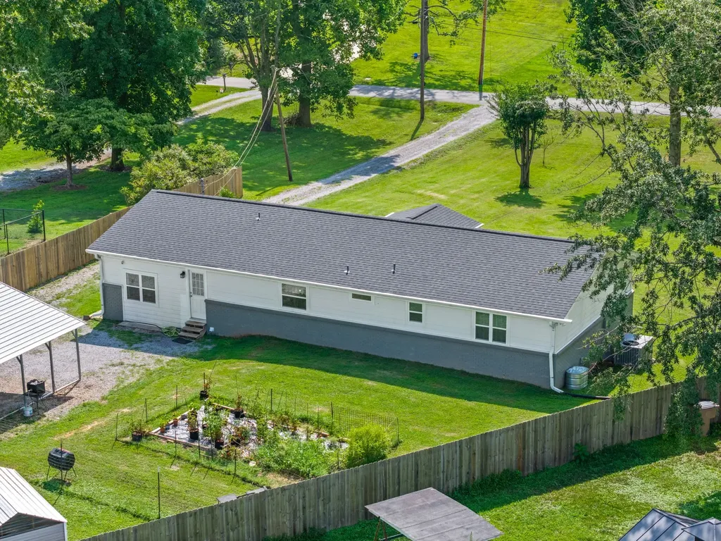 1931 Blue Bird Drive Pleasant View TN 37146