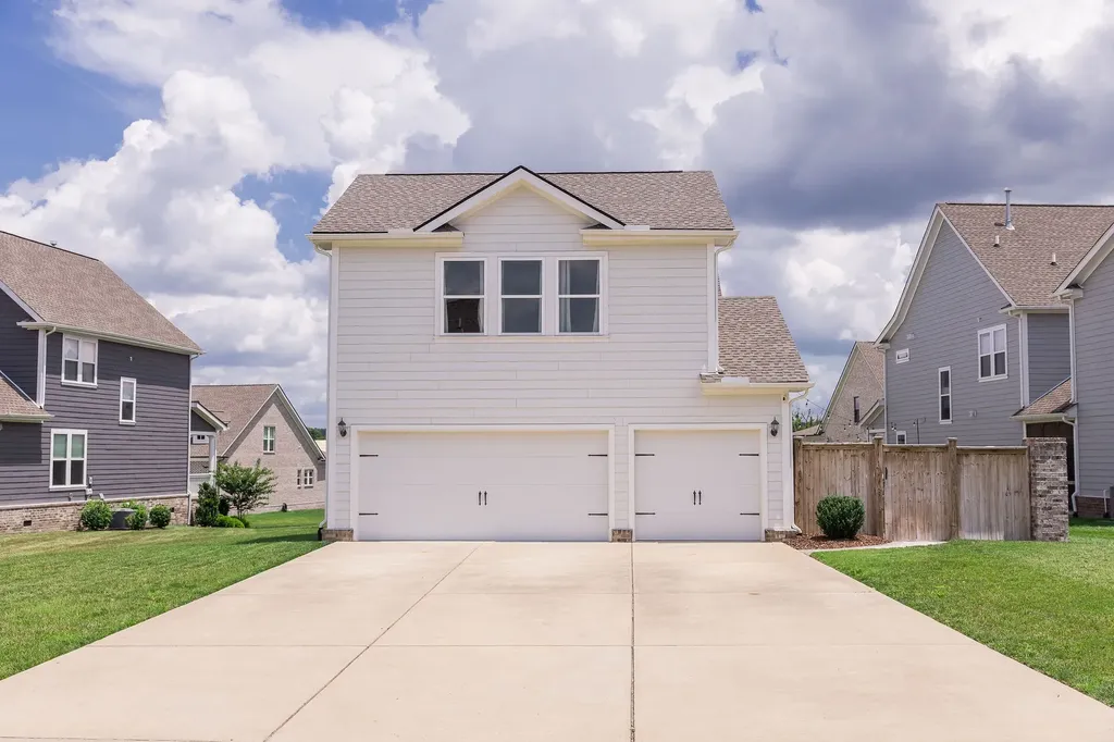 3453 Milford Drive Thompsons Station TN 37179