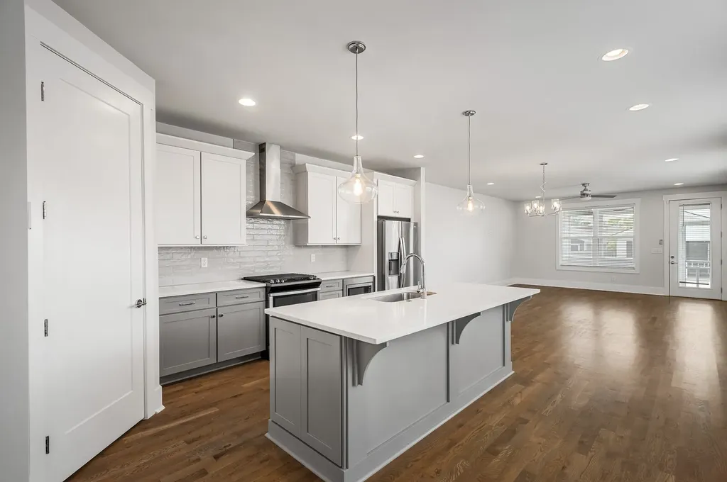 838B Lischey Avenue Nashville TN 37207