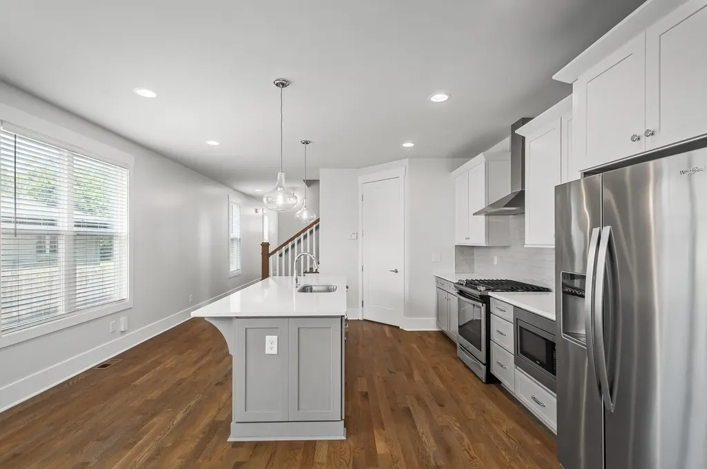 838B Lischey Avenue Nashville TN 37207