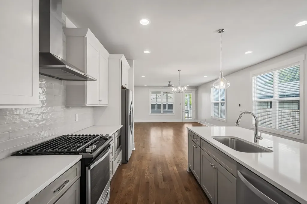 838B Lischey Avenue Nashville TN 37207