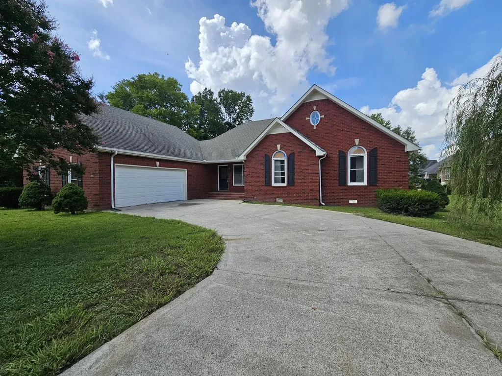 131 Savannah Ridge Murfreesboro TN 37127