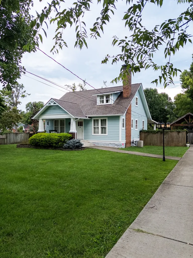 4201 Burrus Street Nashville TN 37216